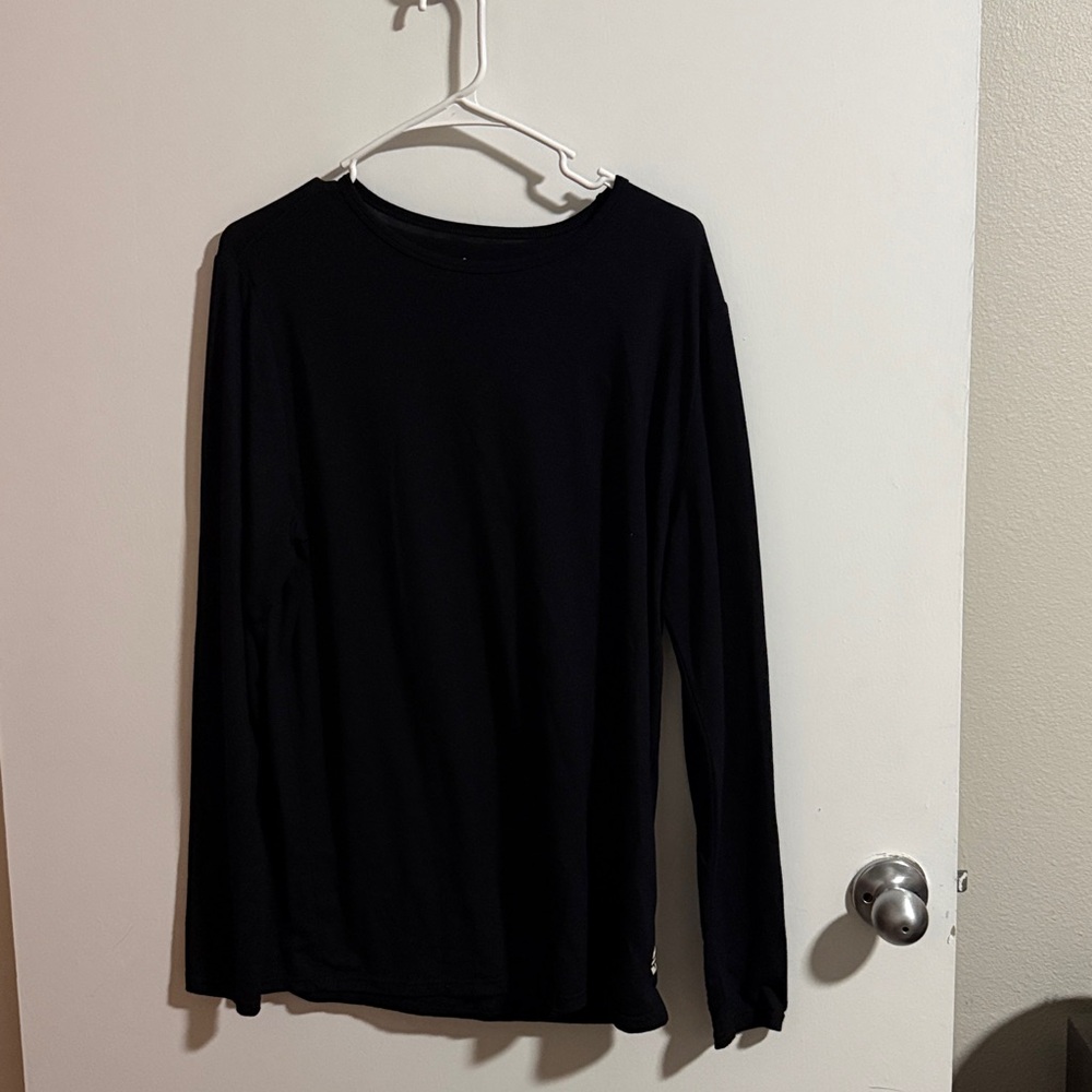Free Country Black Crew Neck Top